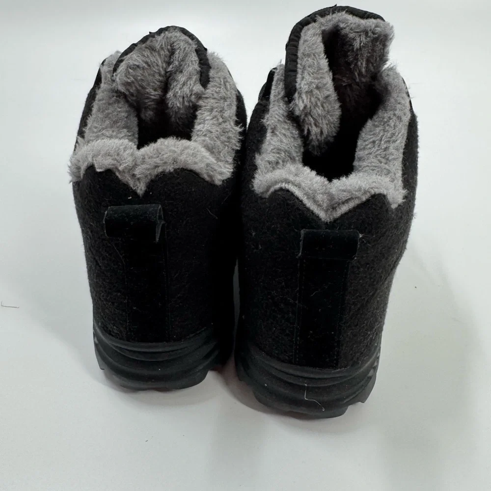 Outdoors Winter Boots Black Size 10 NWOT